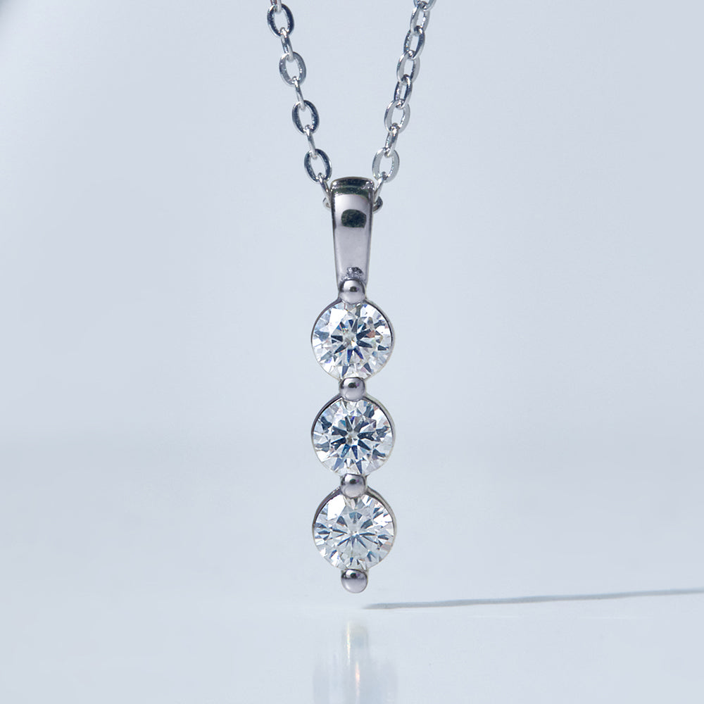 [Ships from USA] 3-Stone Vertical Drop Moissanite Pendant Necklace (0.9 ct. tw.) in 18K Gold Vermeil