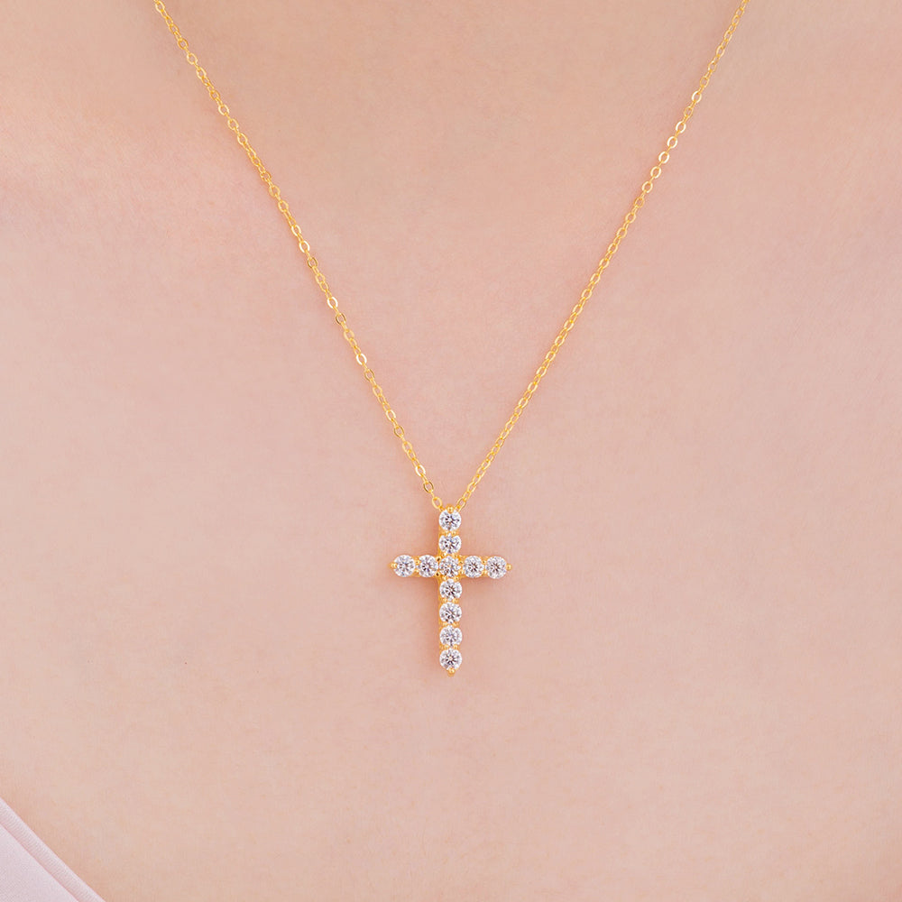 [Ships from USA] Timeless Cross Moissanite Pendant Necklace (1.1 ct. tw.) in 18K Gold Vermeil