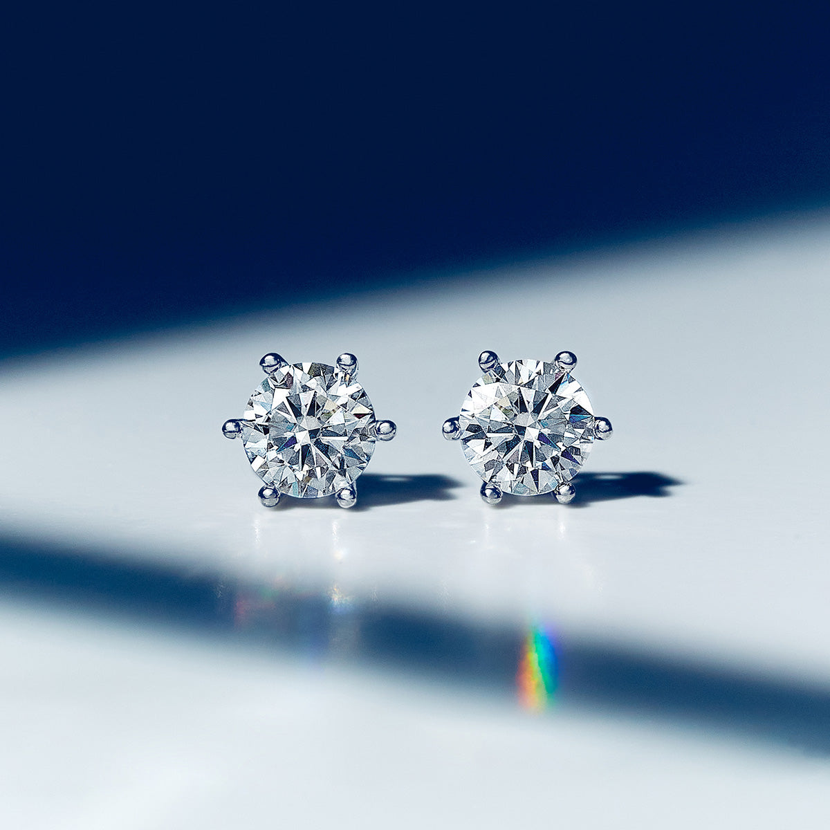 6-Prong Round Cut Moissanite Stud Earrings (1~3 ct.) in 18K Gold Vermeil