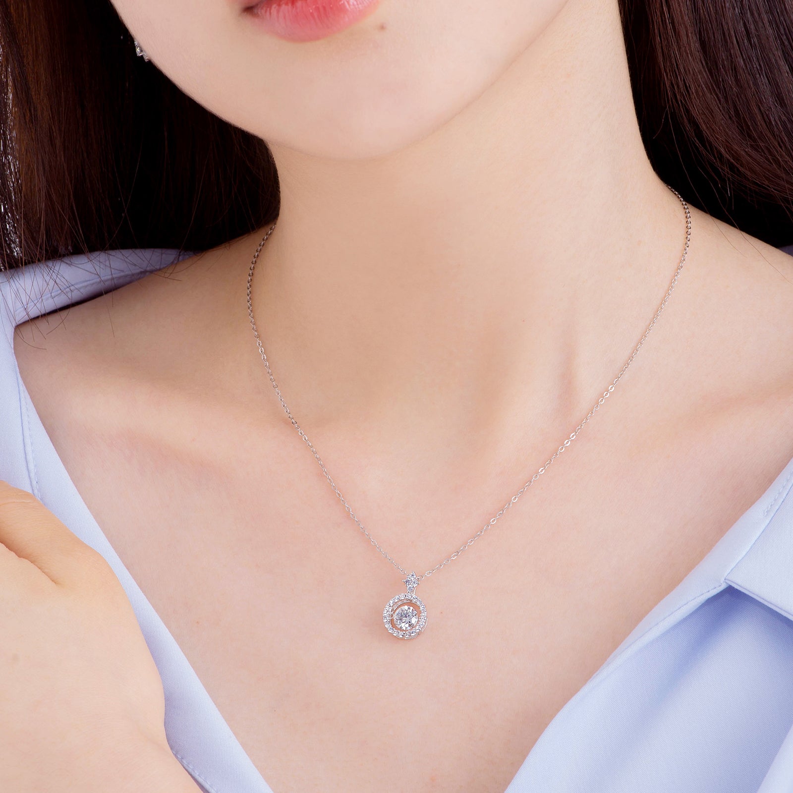 [Ships from USA] Round Cut Dancing Moissanite Solitaire Necklace (1.0 ct. tw.) in 18K Gold Vermeil