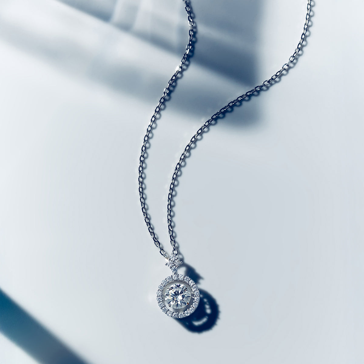 [Ships from USA] Round Cut Dancing Moissanite Solitaire Necklace (1.0 ct. tw.) in 18K Gold Vermeil
