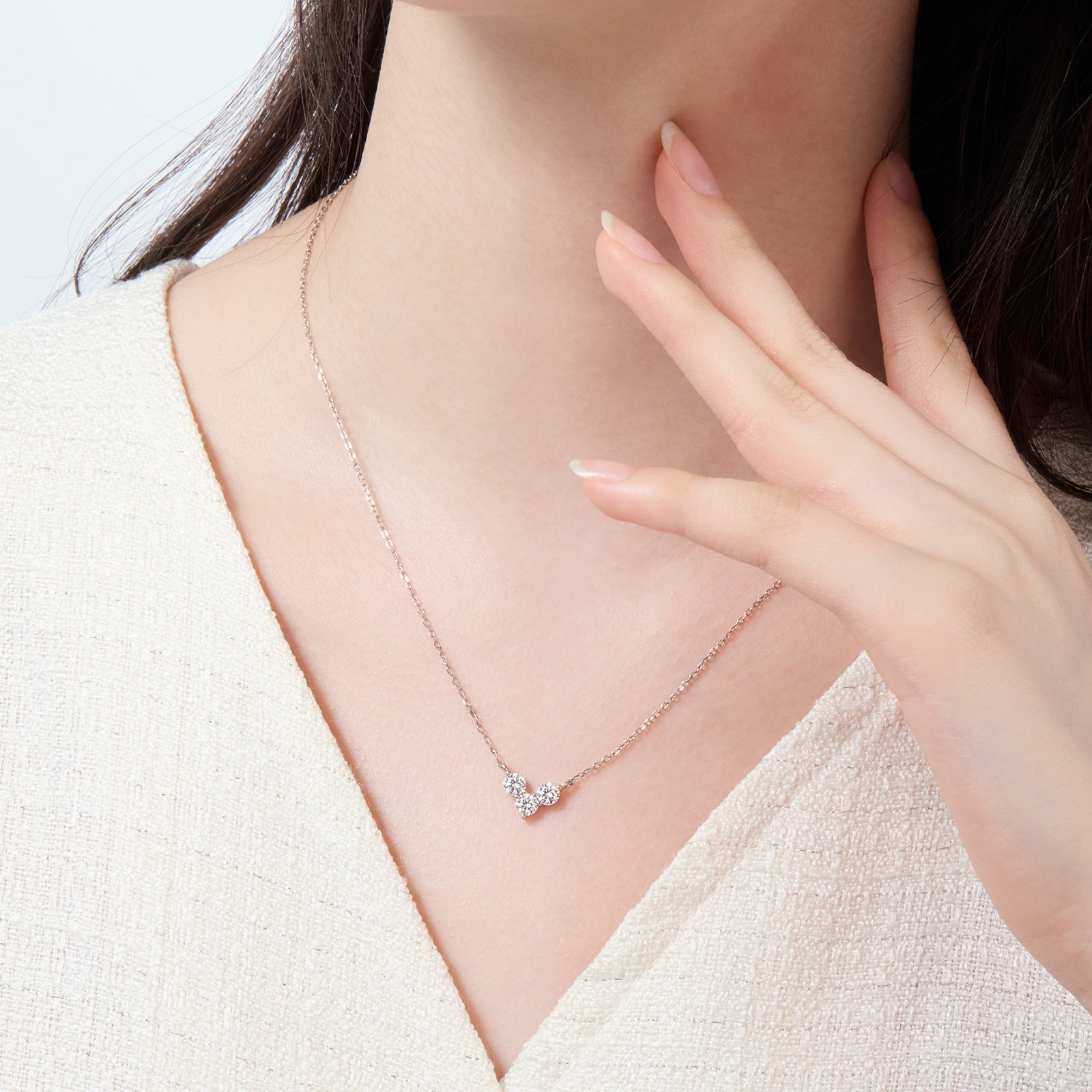 [Ships from USA] Trilogy V-Cluster Moissanite Pendant Necklace (0.9 ct. tw.) in 18K Gold Vermeil